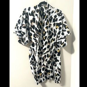 Leopard Print poncho/jacket